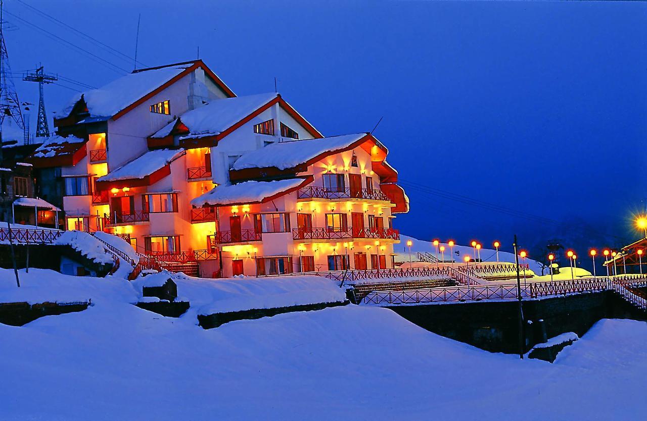 Clifftop Club Auli Joshīmath Eksteriør billede